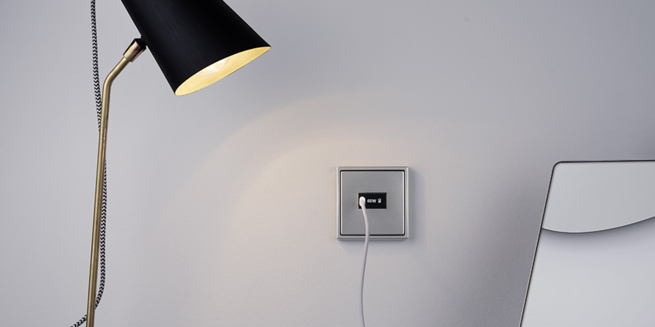 Ladegerät USB PD 60 bei Dreamsolar GmbH in Regensburg