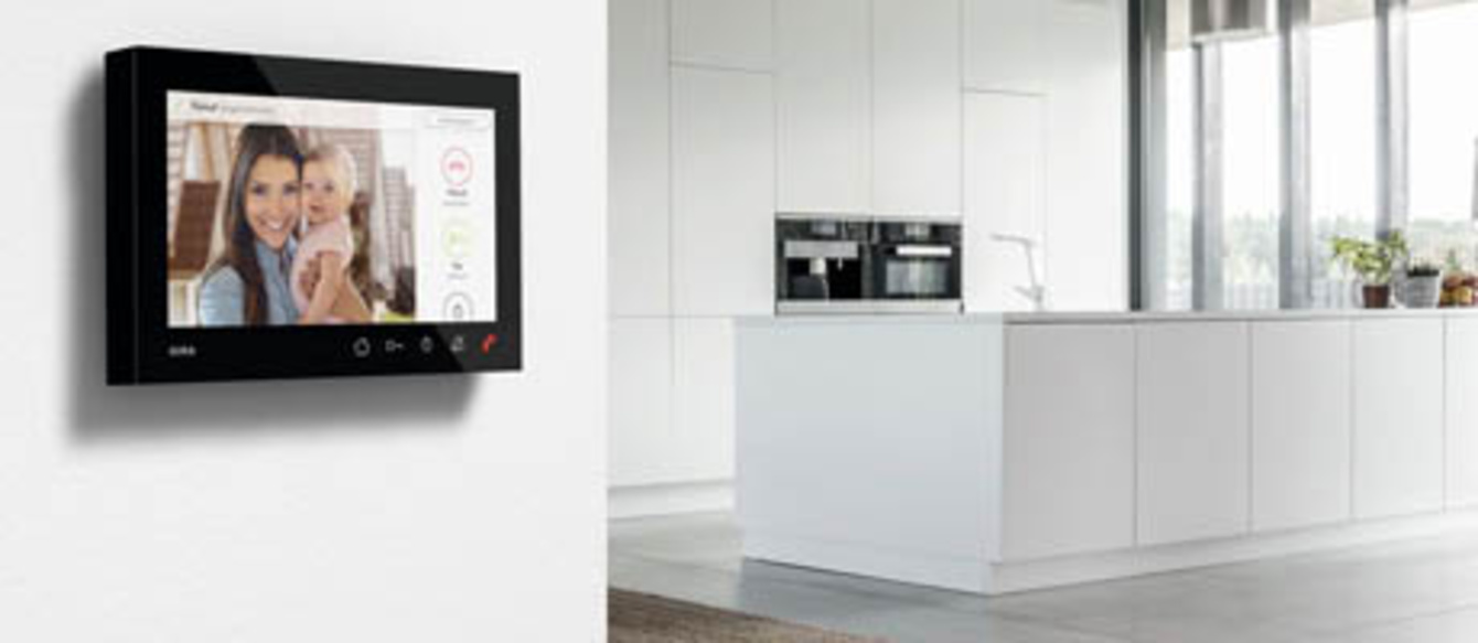 Gira Wohnungsstation bei Dreamsolar GmbH in Regensburg